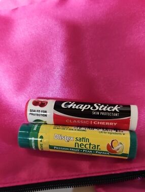 ☀️FREE WITH PURCHASE Chapstick Blistex  Bundle